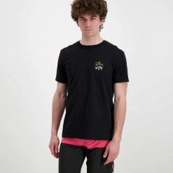 BILLABONG T-SHIRT SIMPSONS FAMILY COUCH Nero -Strada Moda billabong c1ss79bip2 t shirt simpsons family couch street style uomo 044693601 19 3