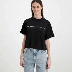 CALVIN KLEIN JEANS T-SHIRT CROP REPEAT LOGO DONNA Nero -Strada Moda calvin klein jeans j20j217709 t shirt crop repeat logo donna casual donna 044968801 beh 3