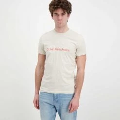 CALVIN KLEIN JEANS T-SHIRT TWO TONE MONOGRAM Bianco -Strada Moda calvin klein jeans j30j320717 t shirt two tone monogram casual uomo 044628401 acf 2