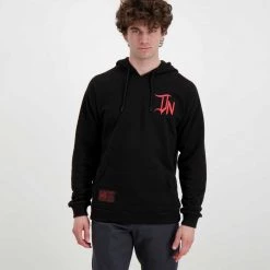 DOLLY NOIRE FELPA CON CAPPUCCIO ROSSA PRIMAVERA Nero -Strada Moda dolly noire pe22 felpa con cappuccio rossa primavera street style uomo 044713801 01 3