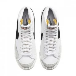 NIKE BLAZER MID '77 DONNA Bianco -Strada Moda nike cz1055 blazer mid 77 donna tutte sneaker donna 040754201 100 3