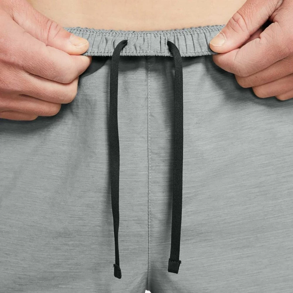 NIKE SHORT CHALLENGER 7" Grigio 6 NIKE SHORT CHALLENGER 7" Grigio - immagine 4