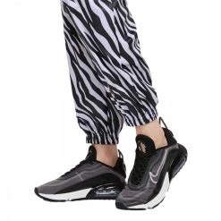 NIKE PANTALONI ICON CLASH WOVEN PRINTED DONNA Viola -Strada Moda nike dc5292 pantaloni icon clash woven printed donna sport style donna 042166301 596 3