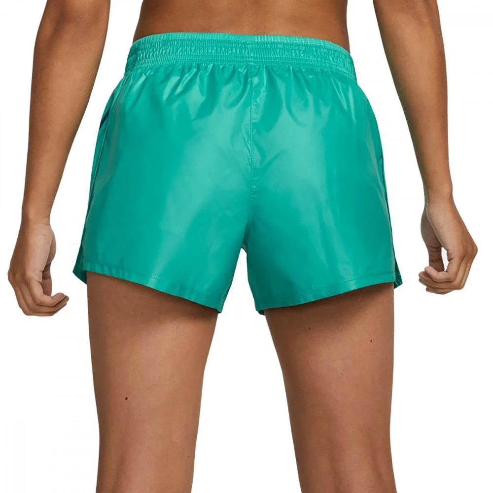 NIKE SHORT SWOOSH RUN DONNA Verde 4 NIKE SHORT SWOOSH RUN DONNA Verde - immagine 2