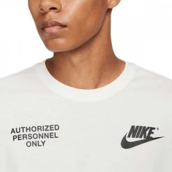 NIKE T-SHIRT TECH Bianco -Strada Moda nike do8323 t shirt tech sport style uomo 044503601 133 3