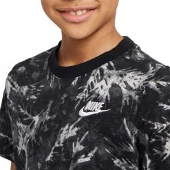 NIKE T-SHIRT CAMO LEAF BAMBINO Nero -Strada Moda nike dq3857 t shirt camo leaf bambino abbigliamento bambino 045003201 010 3