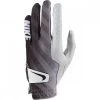 NIKE GUANTO TECH Grigio 1 NIKE GUANTO TECH Grigio -Strada Moda nike gg0516 guanto tech abbigliamento golf uomo 036294301 180 1