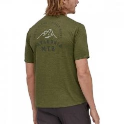 PATAGONIA T-SHIRT CAPILENE® COOL DAILY GRAPHIC Verde -Strada Moda patagonia 45235 t shirt capilene cool daily graphic abbigliamento montagna uomo 044846701 mpax 4