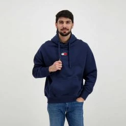 TOMMY JEANS FELPA CON CAPPUCCIO TOMMY BADGE Blu -Strada Moda tommy jeans dm0dm10904 felpa con cappuccio tommy badge casual uomo 043512301 c87 5