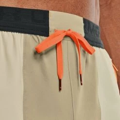 UNDER ARMOUR SHORT WOVEN TERRAIN Beige -Strada Moda under armour 1370411 short woven terrain abbigliamento training e palestra uomo 044904401 279 5